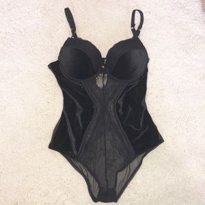 Brand new Trendy bodysuit